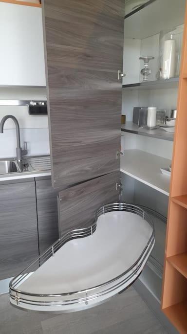 ורבאניה Lakehouse Enjoy מראה חיצוני תמונה