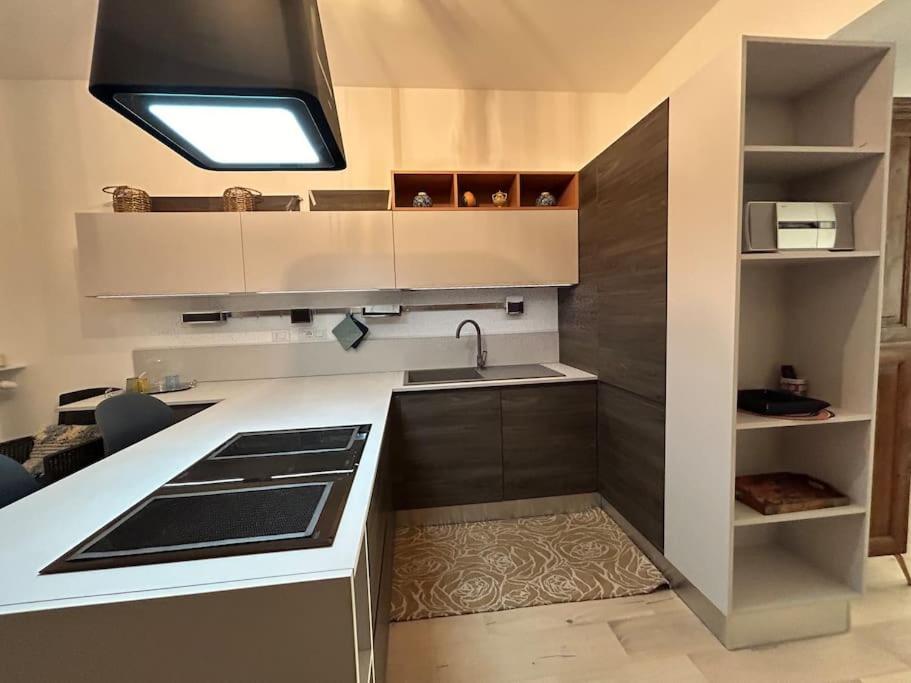 ורבאניה Lakehouse Enjoy מראה חיצוני תמונה